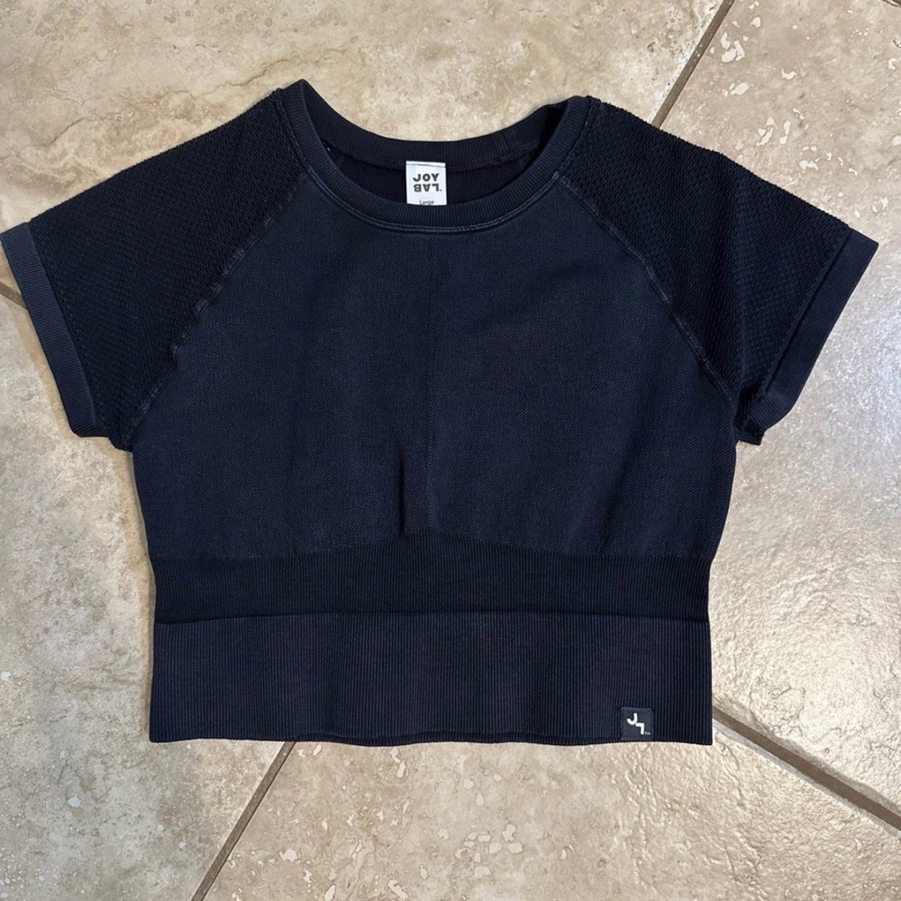 JoyLab Black Crop Top